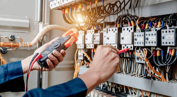  Fall Creek, WI Electrician Pros